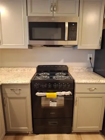622 Orange Drive Altamonte Springs FL 32701