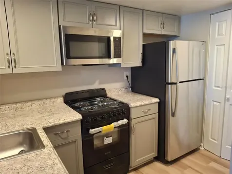 622 Orange Drive Altamonte Springs FL 32701