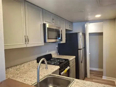 622 Orange Drive Altamonte Springs FL 32701