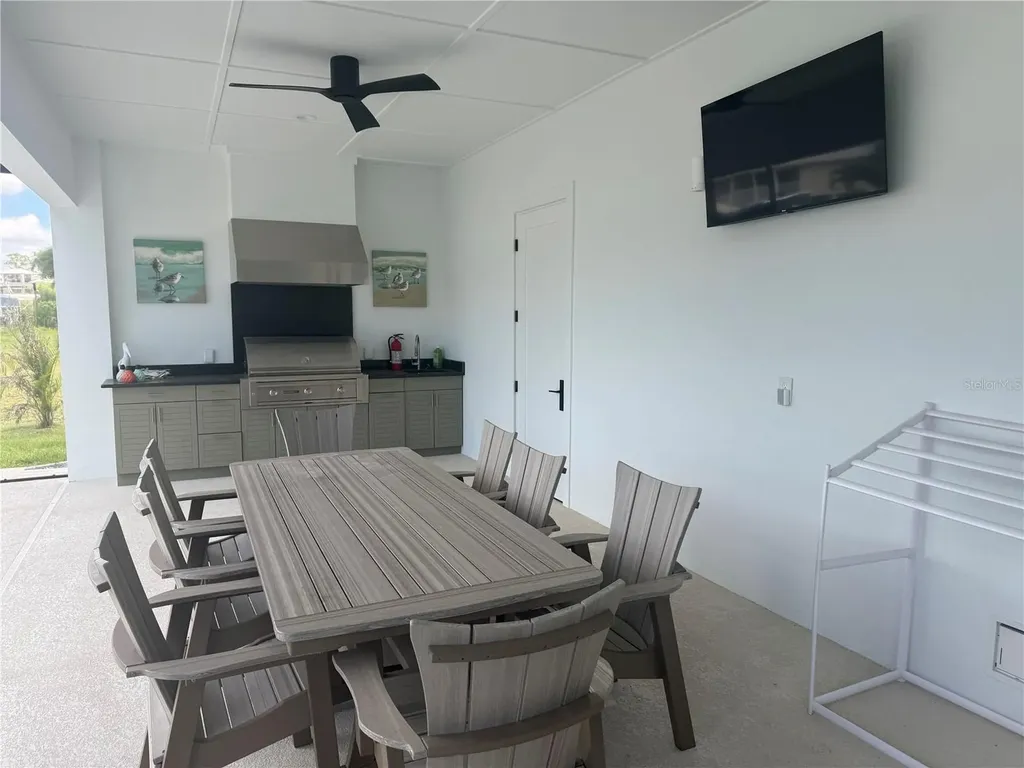 10460 Raymond Street Englewood FL 34224