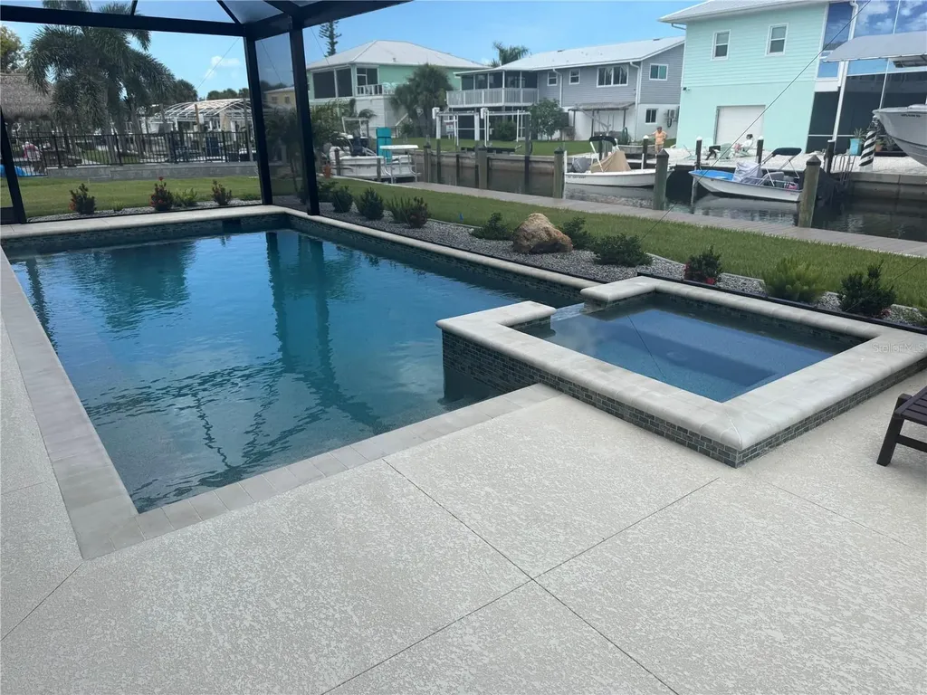 10460 Raymond Street Englewood FL 34224