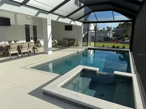 10460 Raymond Street Englewood FL 34224