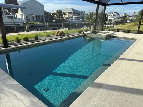 10460 Raymond Street Englewood FL 34224