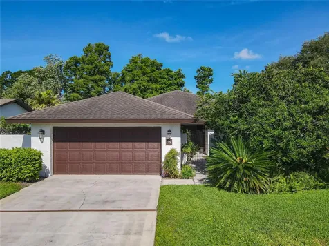 25 Huntley Court Haines City FL 33844