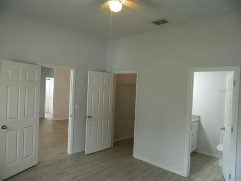 1509 Regan Avenue Orlando FL 32807