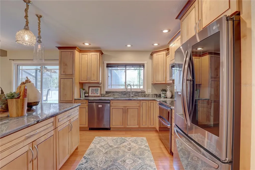 7600 Drew Oak Drive Seminole FL 33772