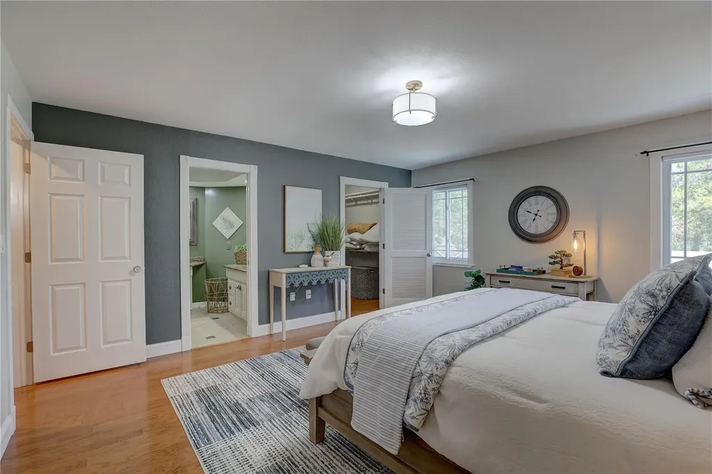 7600 Drew Oak Drive Seminole FL 33772