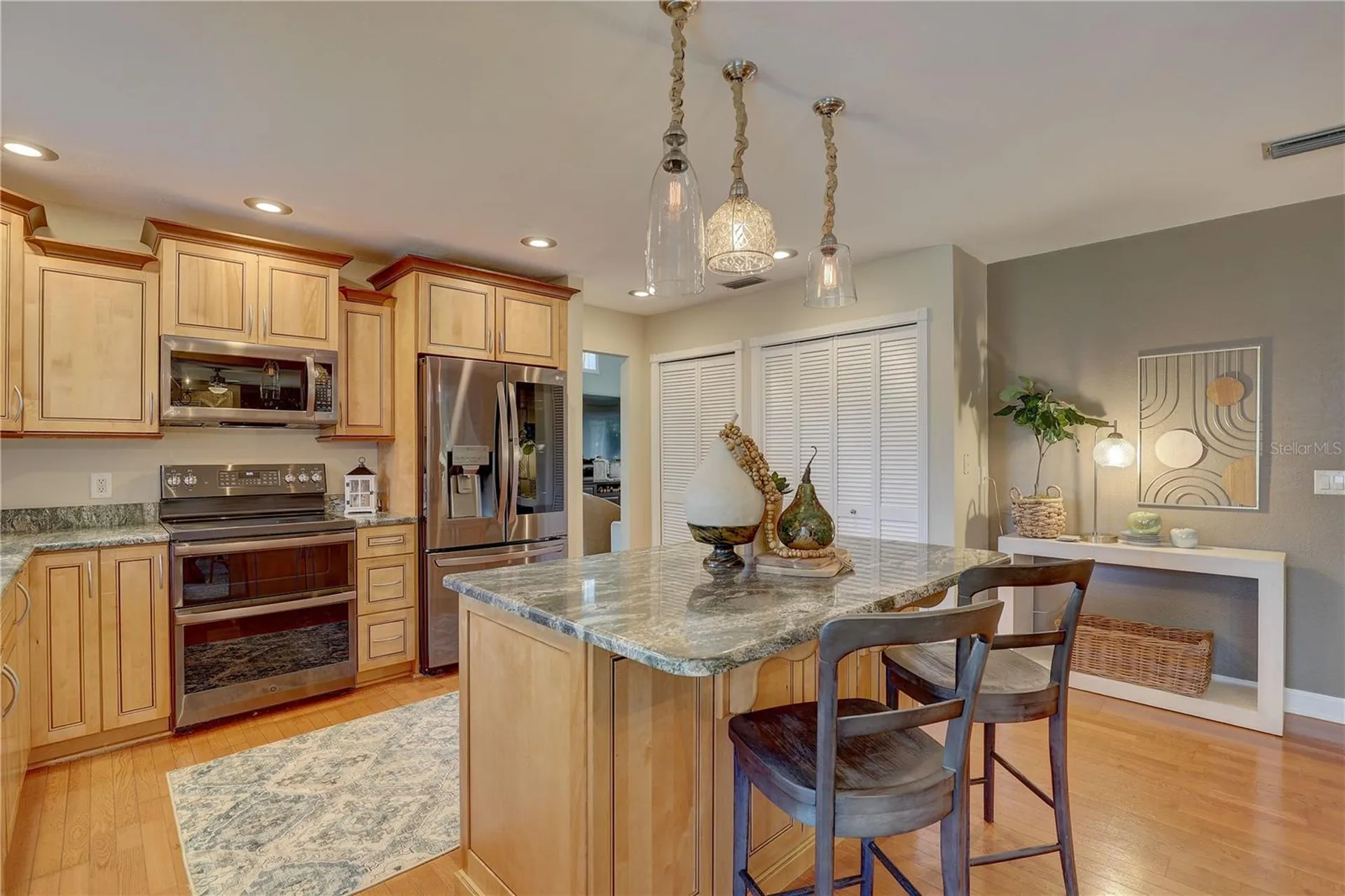 7600 Drew Oak Drive Seminole FL 33772