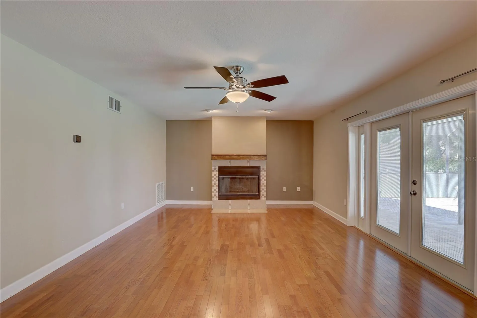 7600 Drew Oak Drive Seminole FL 33772