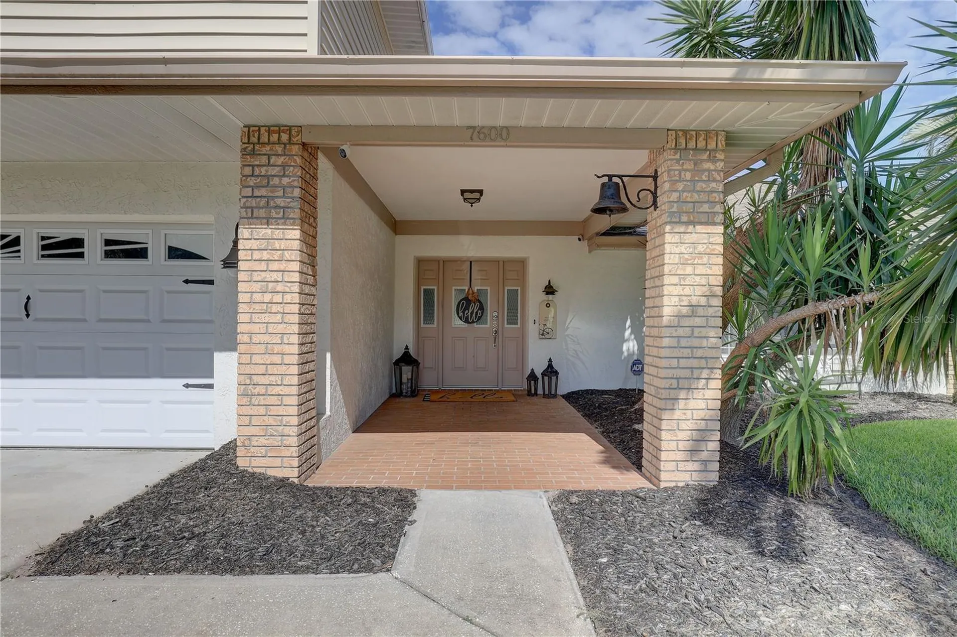 7600 Drew Oak Drive Seminole FL 33772