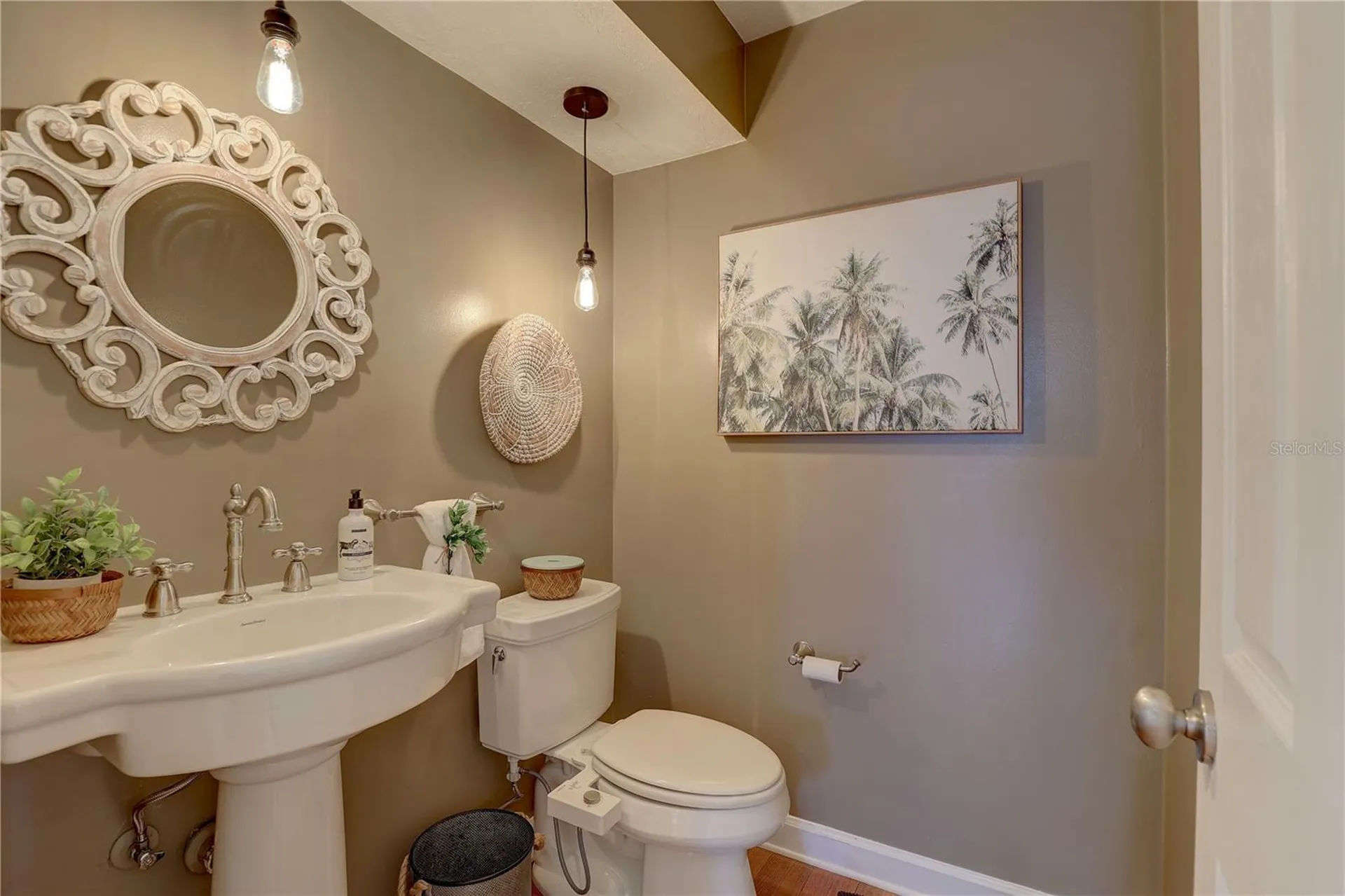 7600 Drew Oak Drive Seminole FL 33772