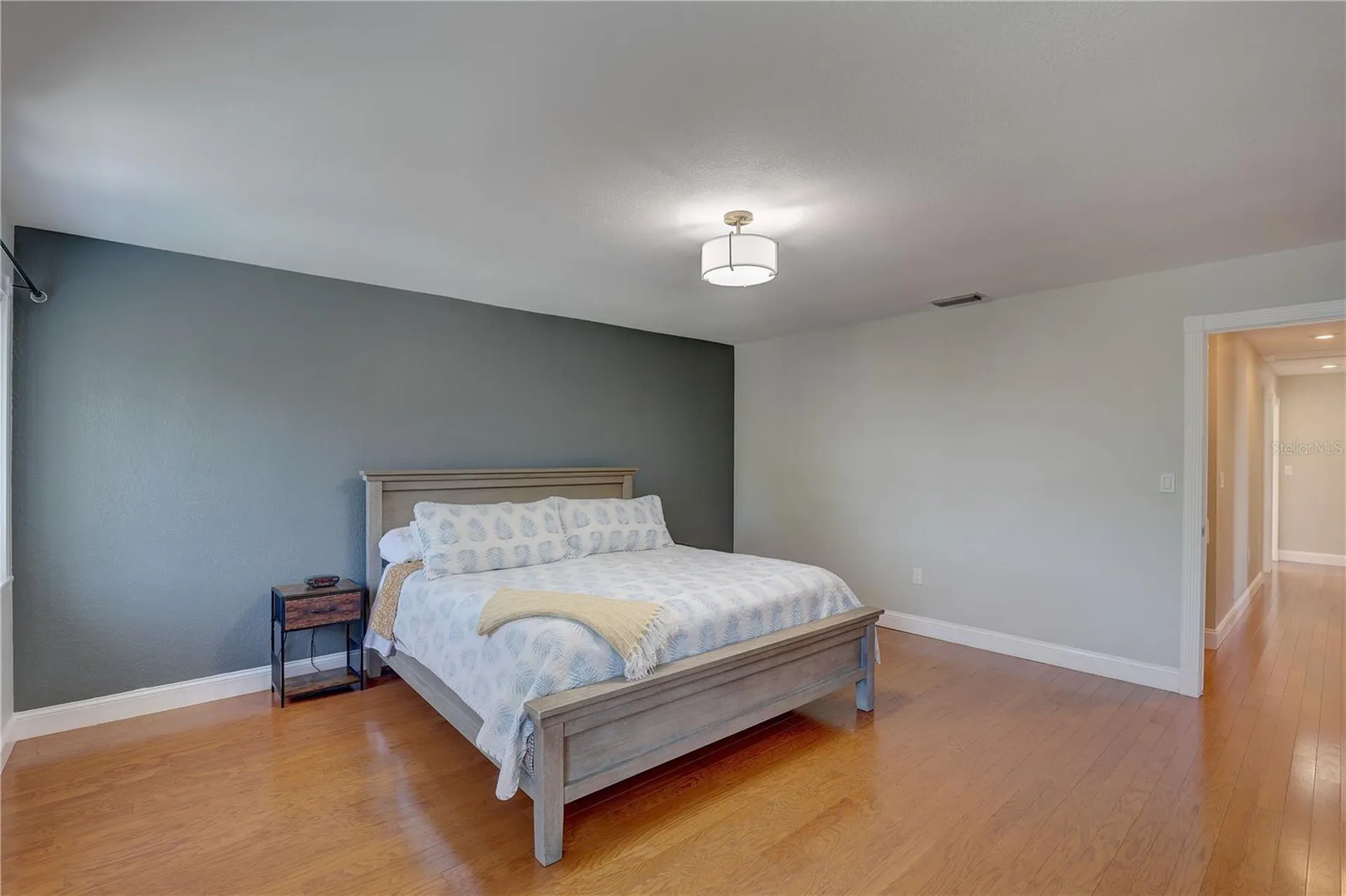 7600 Drew Oak Drive Seminole FL 33772