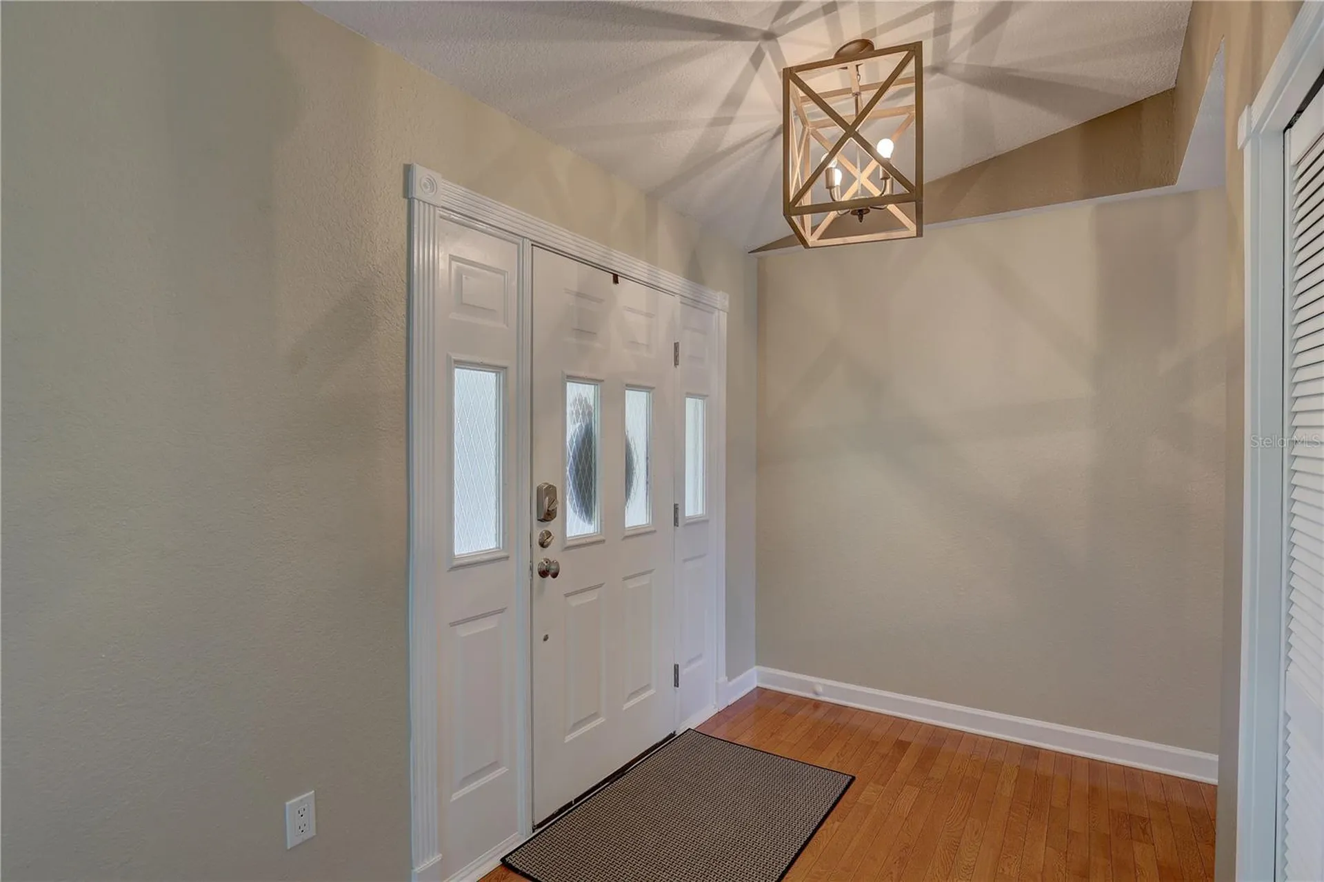 7600 Drew Oak Drive Seminole FL 33772