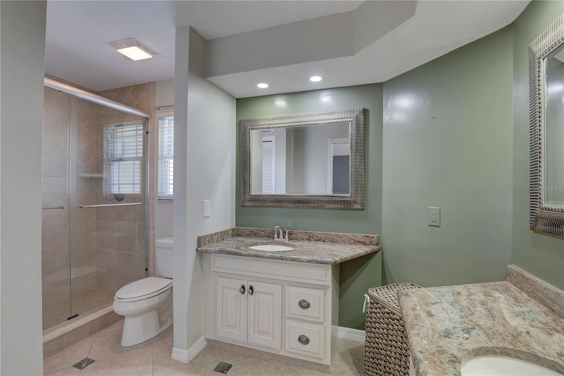 7600 Drew Oak Drive Seminole FL 33772