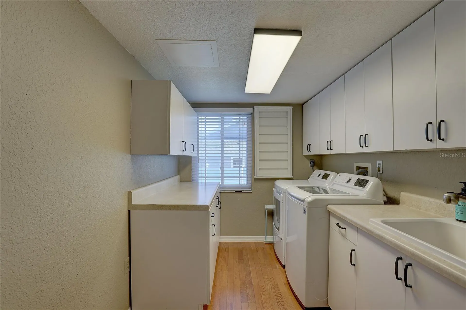 7600 Drew Oak Drive Seminole FL 33772