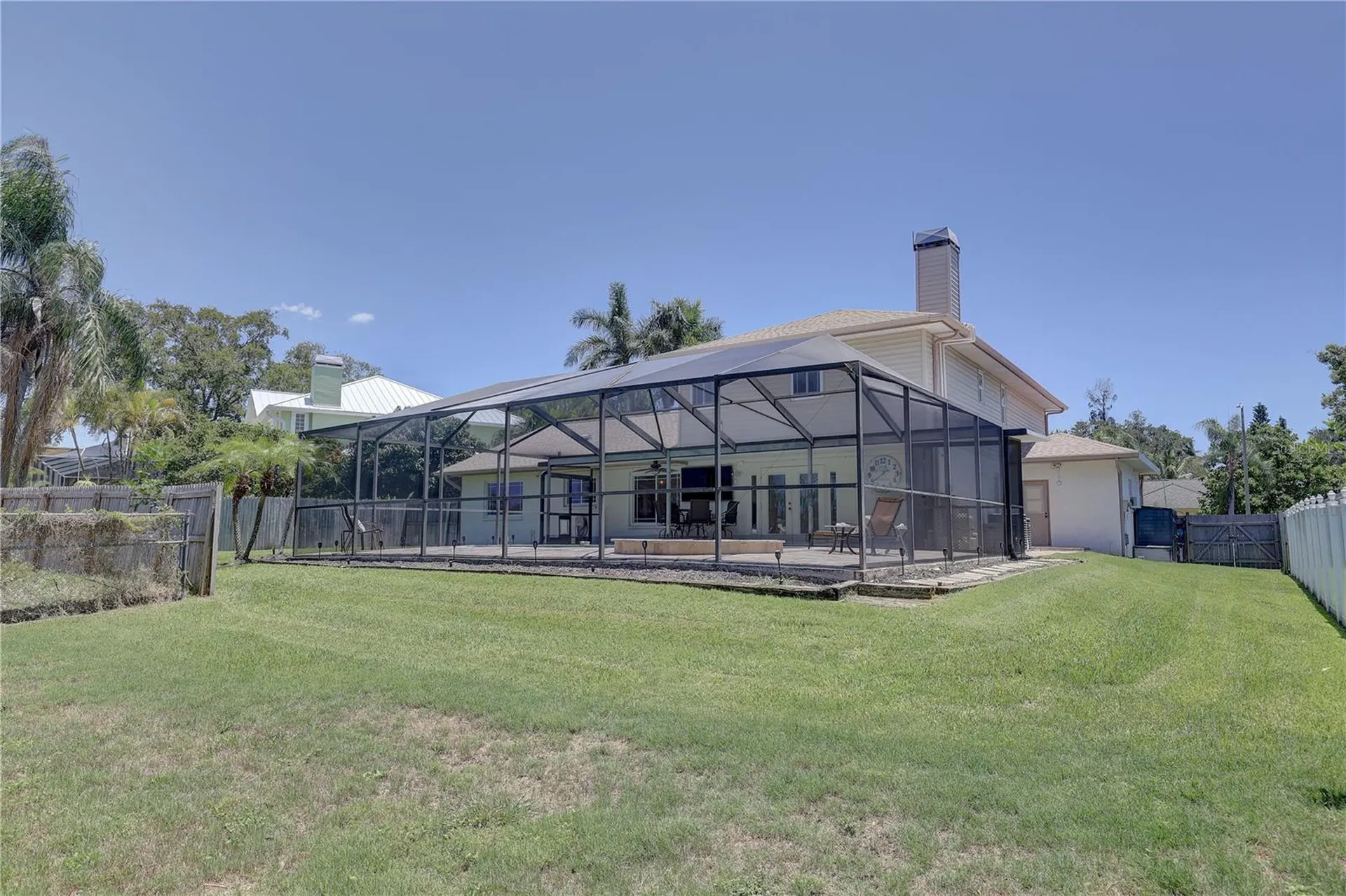 7600 Drew Oak Drive Seminole FL 33772