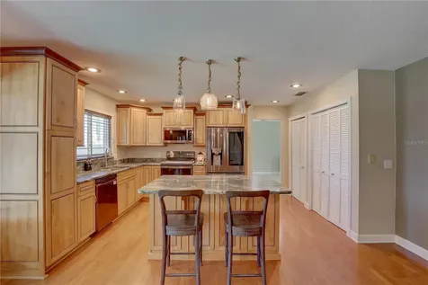 7600 Drew Oak Drive Seminole FL 33772