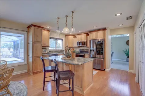 7600 Drew Oak Drive Seminole FL 33772