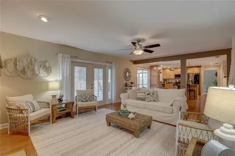 7600 Drew Oak Drive Seminole FL 33772