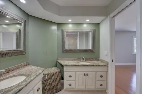 7600 Drew Oak Drive Seminole FL 33772