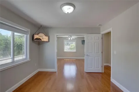 7600 Drew Oak Drive Seminole FL 33772