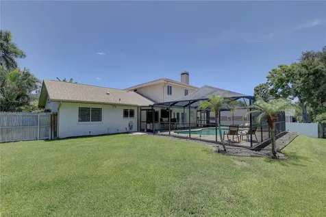 7600 Drew Oak Drive Seminole FL 33772