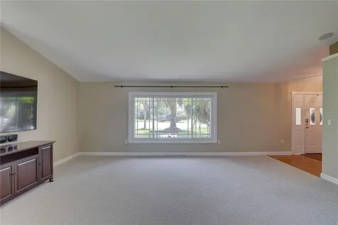 7600 Drew Oak Drive Seminole FL 33772
