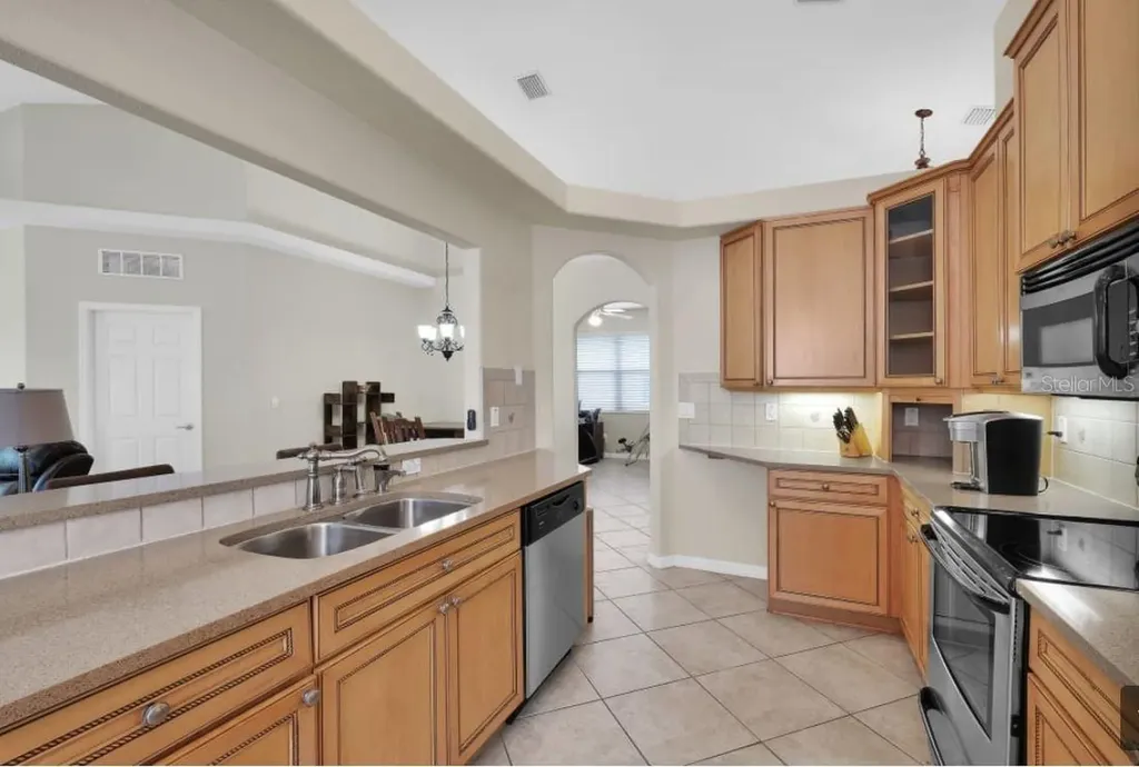 90 W Waterside Parkway Palm Coast FL 32137