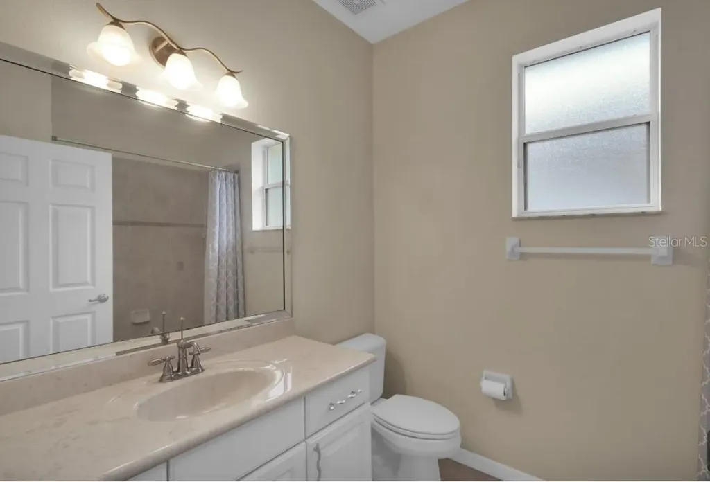 90 W Waterside Parkway Palm Coast FL 32137