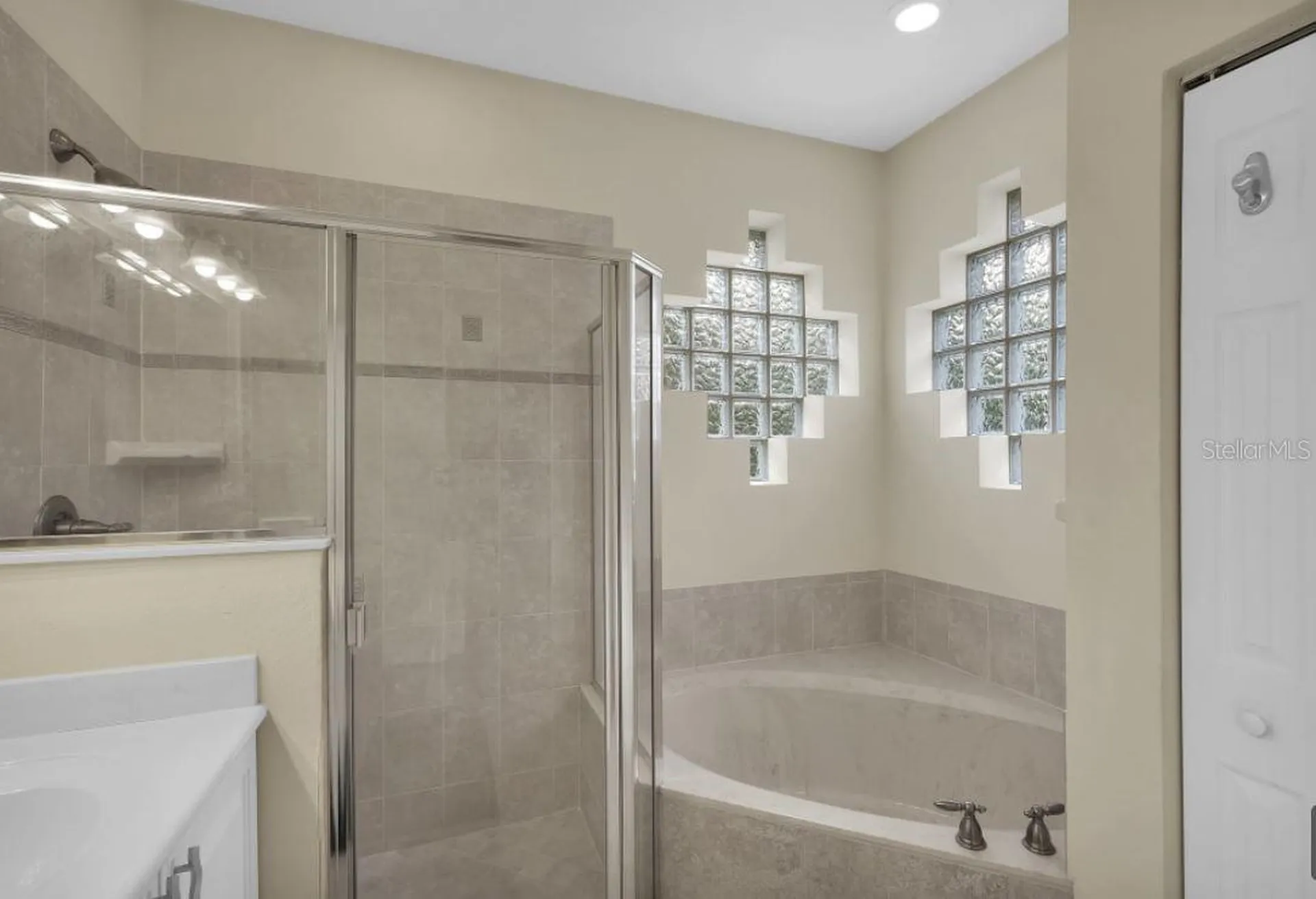 90 W Waterside Parkway Palm Coast FL 32137