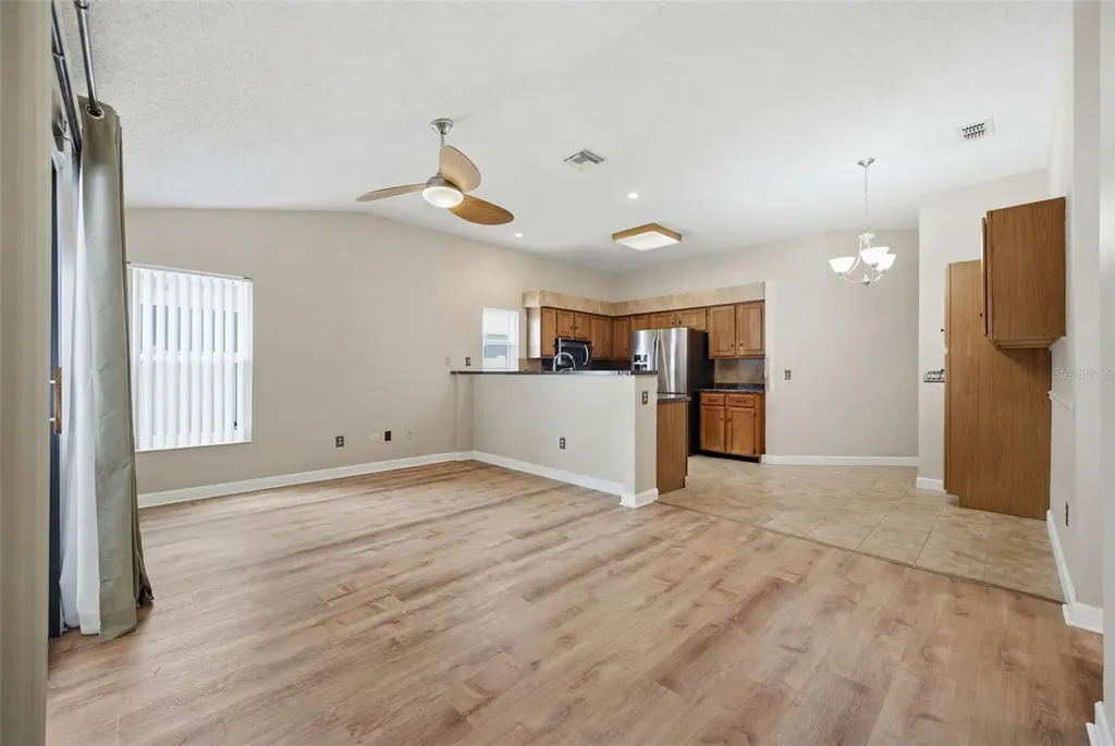 2023 Darlington Oak Drive Seffner FL 33584