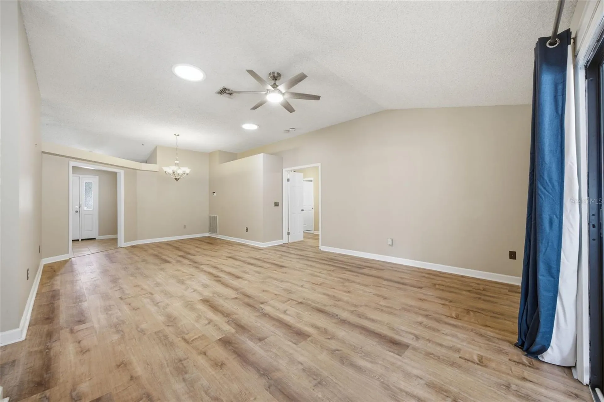 2023 Darlington Oak Drive Seffner FL 33584