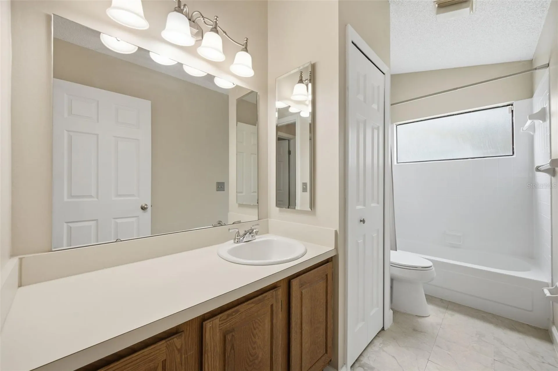 2023 Darlington Oak Drive Seffner FL 33584