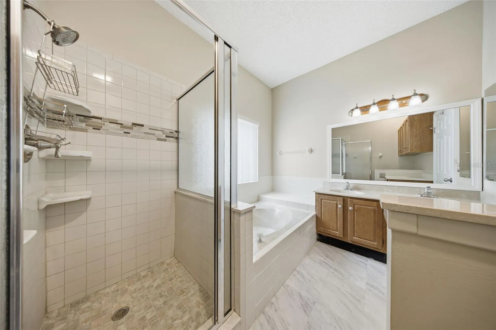 2023 Darlington Oak Drive Seffner FL 33584