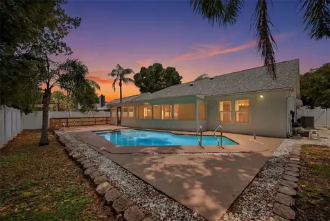 2023 Darlington Oak Drive Seffner FL 33584