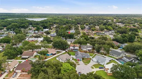 2023 Darlington Oak Drive Seffner FL 33584