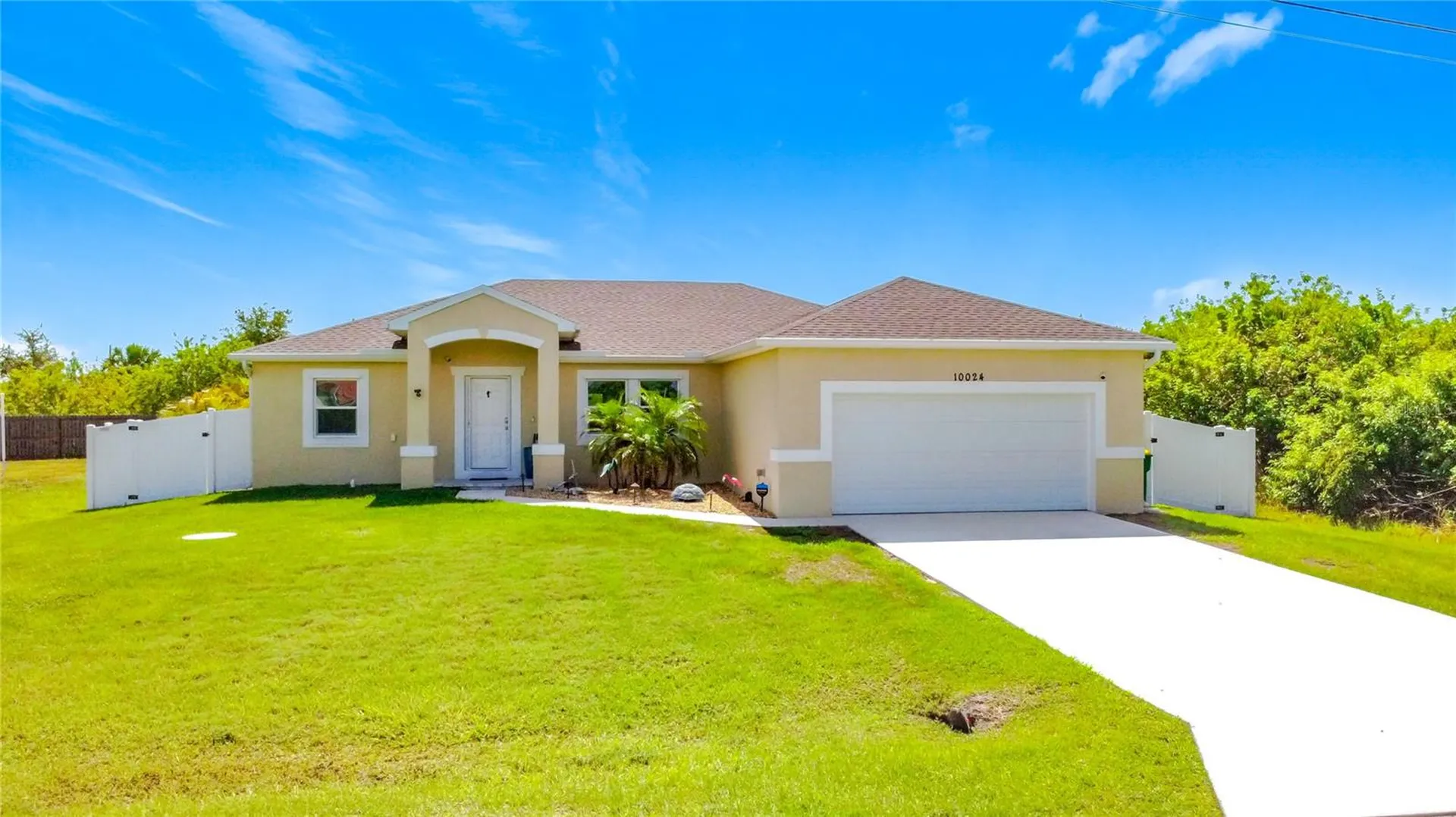 10024 Lebanon Drive Port Charlotte FL 33981