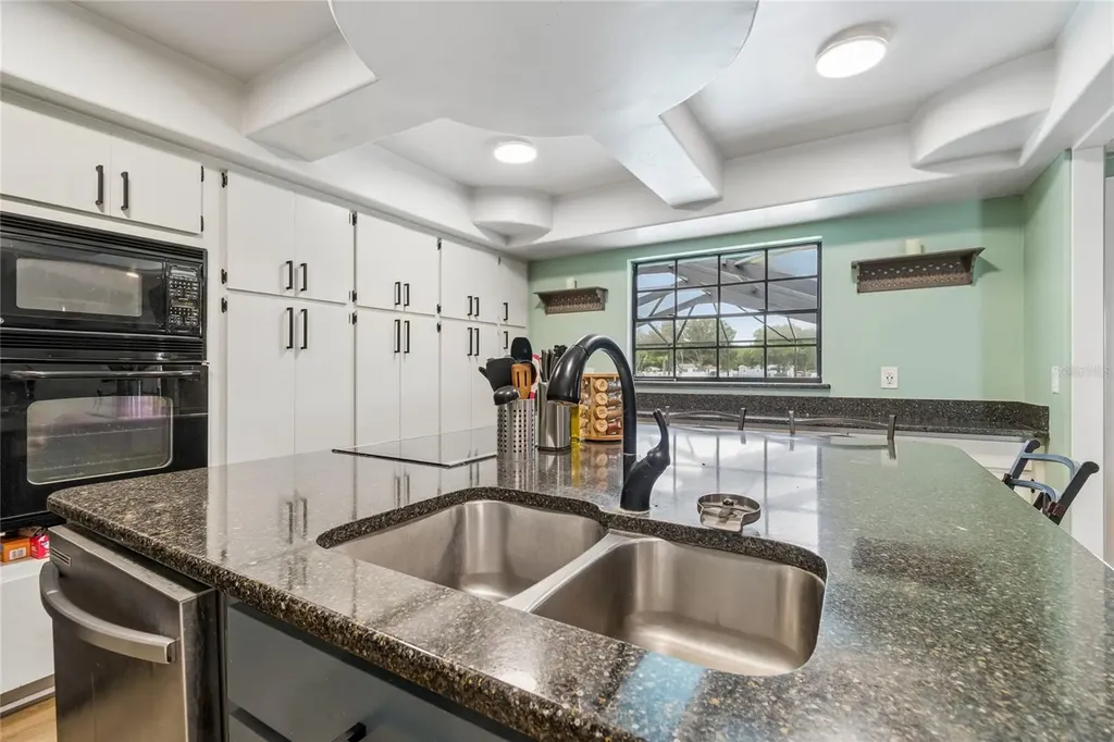 5150 Southwind Drive Mulberry FL 33860