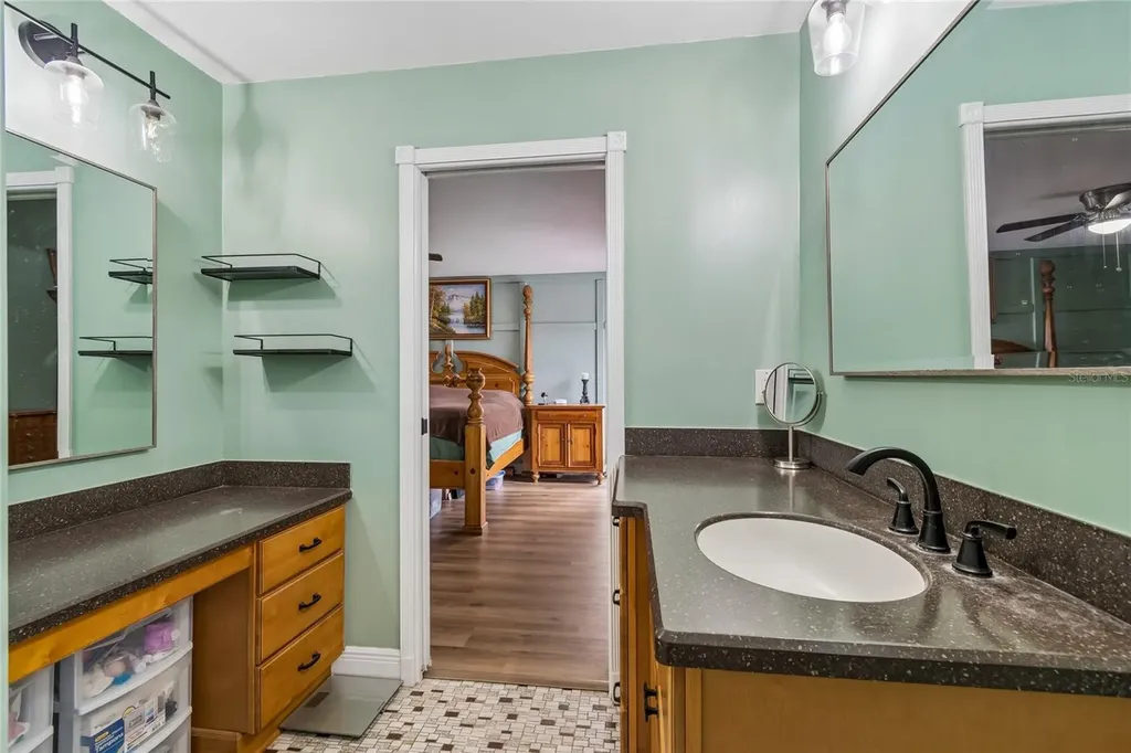 5150 Southwind Drive Mulberry FL 33860