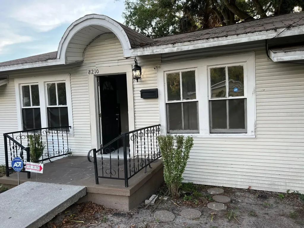 8210 N 13th Street Tampa FL 33604