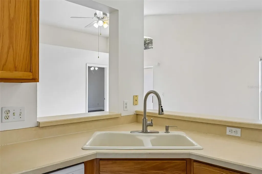 2415 Hickory Oak Boulevard Orlando FL 32817