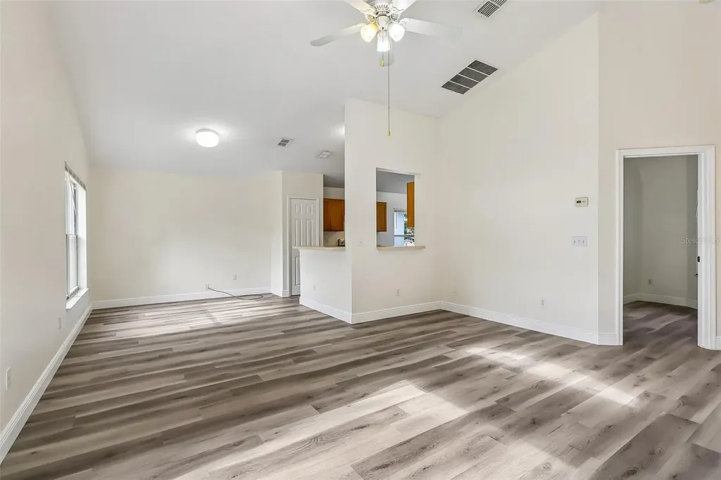 2415 Hickory Oak Boulevard Orlando FL 32817