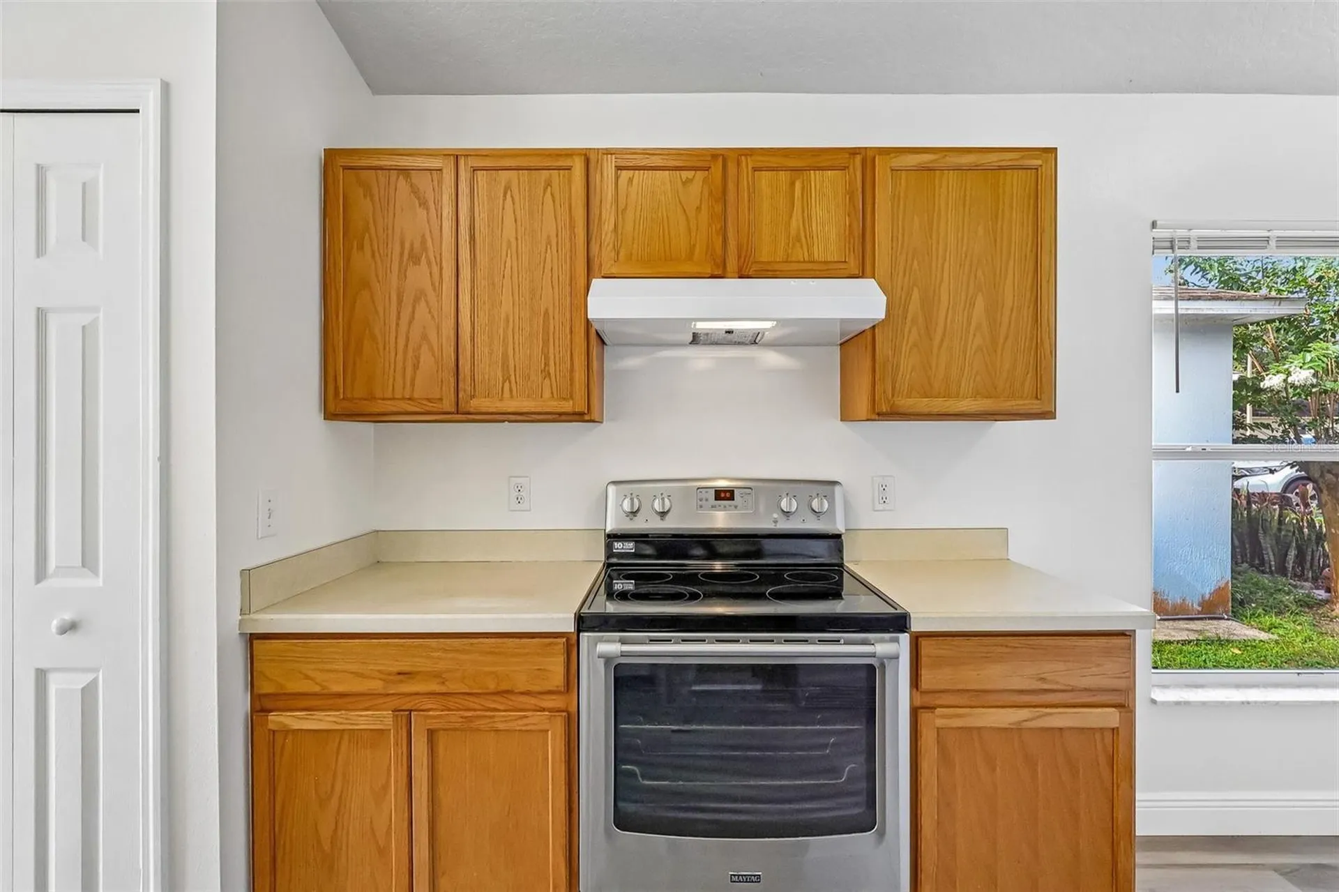 2415 Hickory Oak Boulevard Orlando FL 32817
