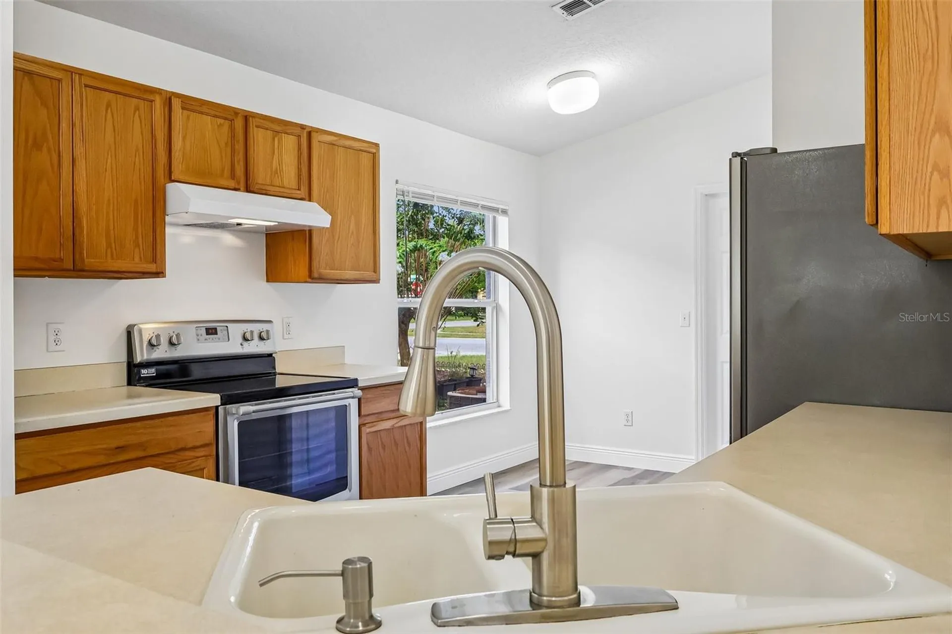 2415 Hickory Oak Boulevard Orlando FL 32817