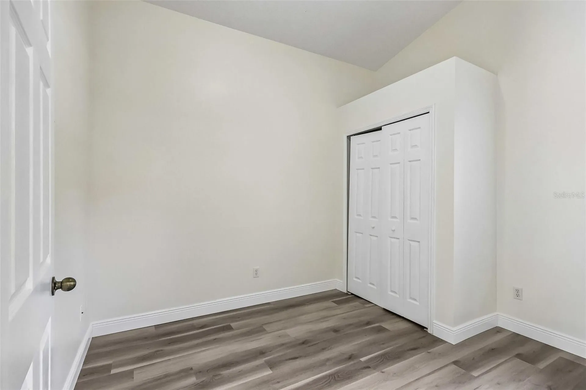 2415 Hickory Oak Boulevard Orlando FL 32817