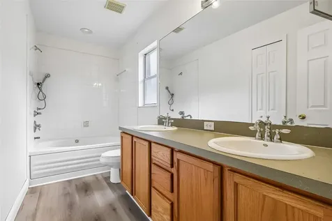 2415 Hickory Oak Boulevard Orlando FL 32817