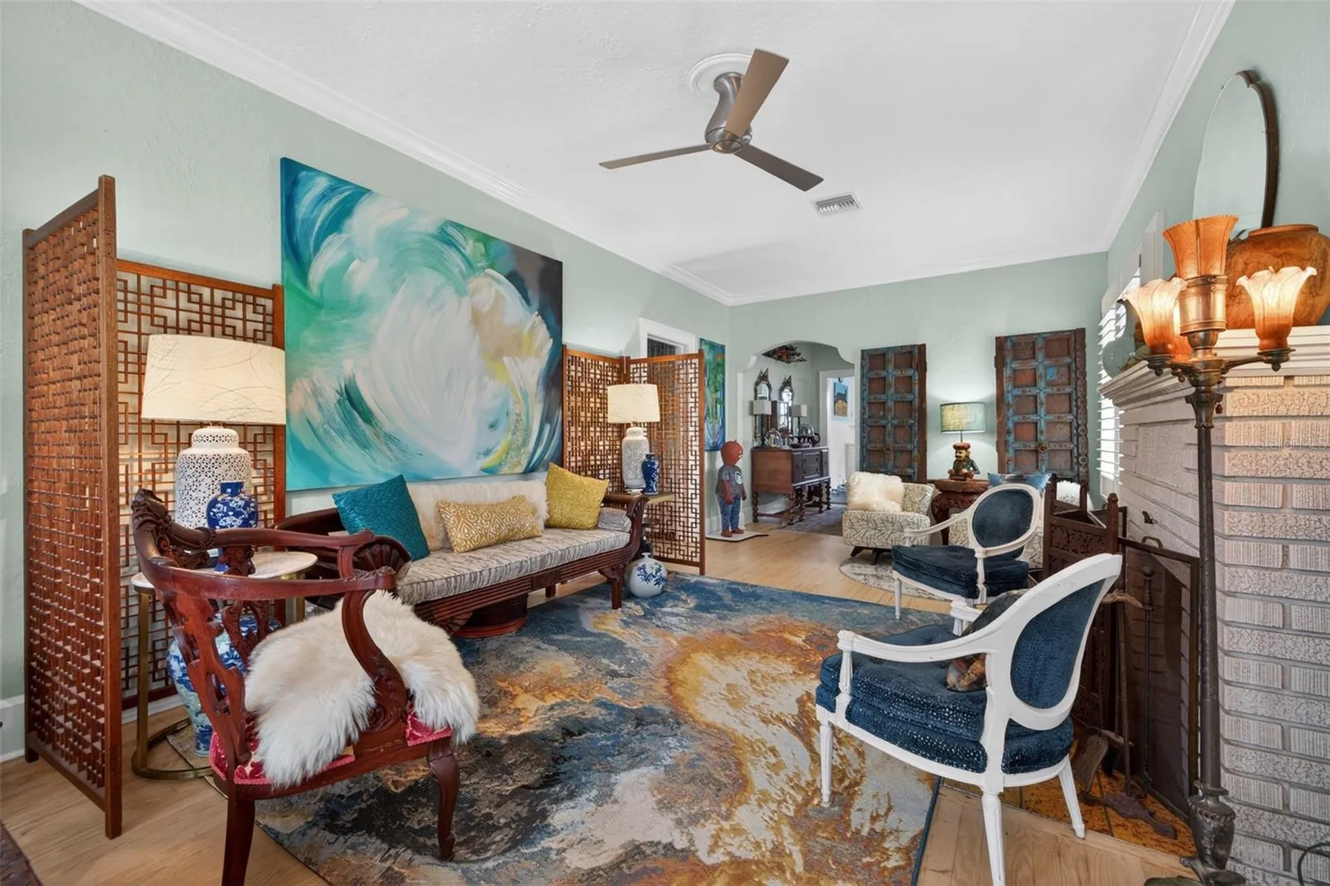 2251 8th Avenue N St Petersburg FL 33713