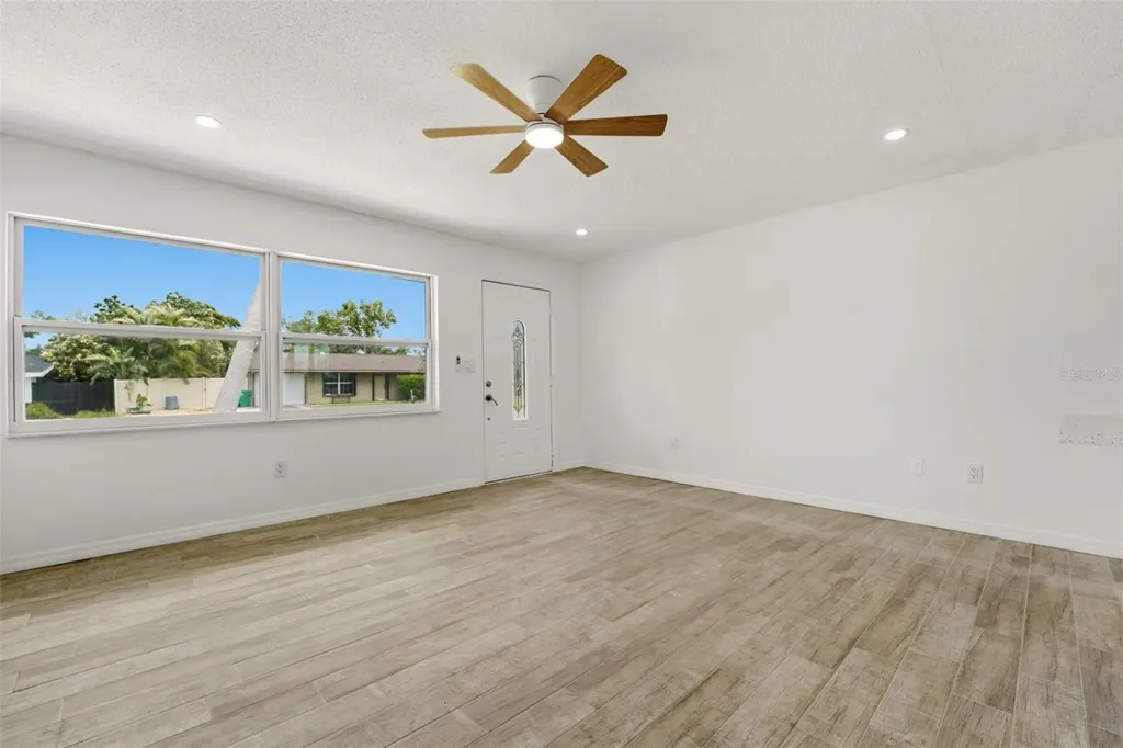 178 Dowling Avenue NE Port Charlotte FL 33952