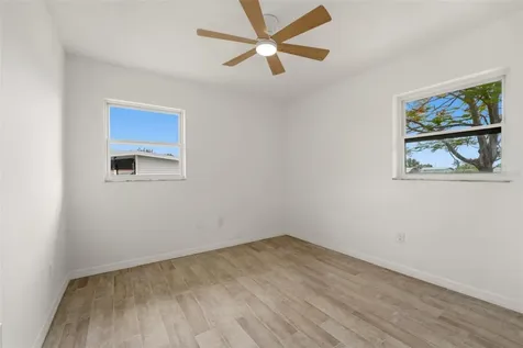178 Dowling Avenue NE Port Charlotte FL 33952