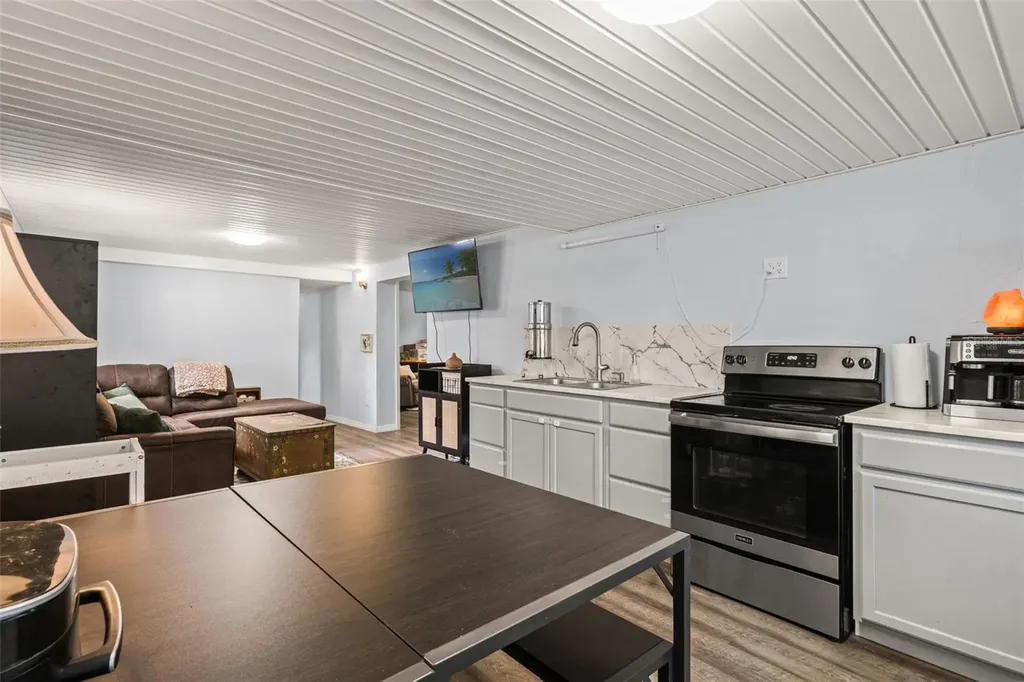 6380 Richard Drive Weeki Wachee FL 34607